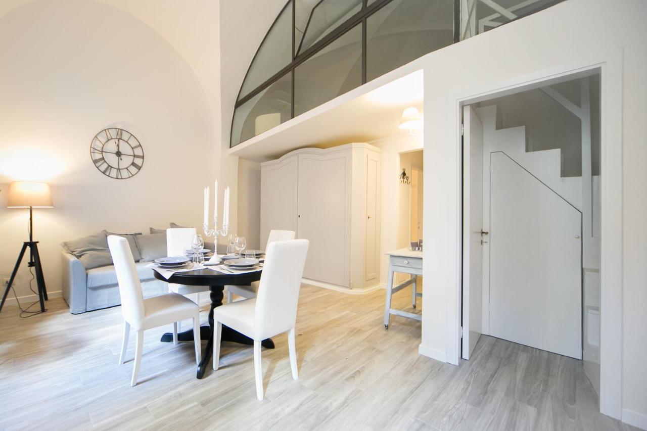 Cynthia'S Garden - Apartment With Private Garden In Santa Croce Firenze Bagian luar foto