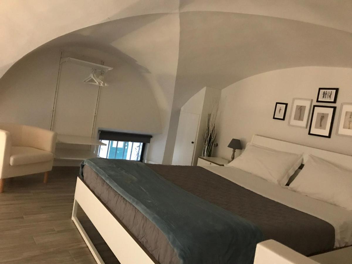 Cynthia'S Garden - Apartment With Private Garden In Santa Croce Firenze Bagian luar foto