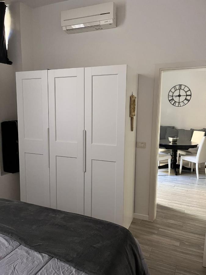 Cynthia'S Garden - Apartment With Private Garden In Santa Croce Firenze Bagian luar foto